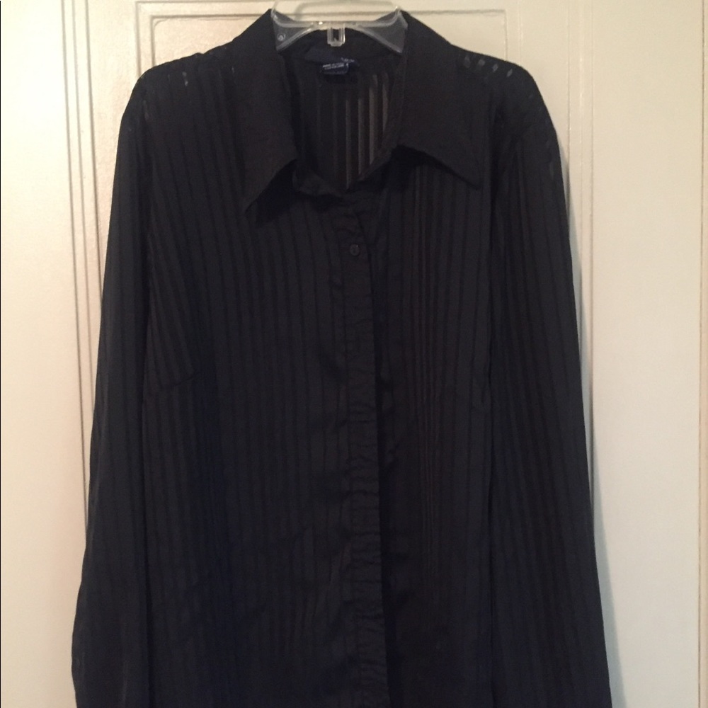 Sophisticated Black Blouse!
